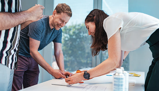 Educación Continua y Demostraciones